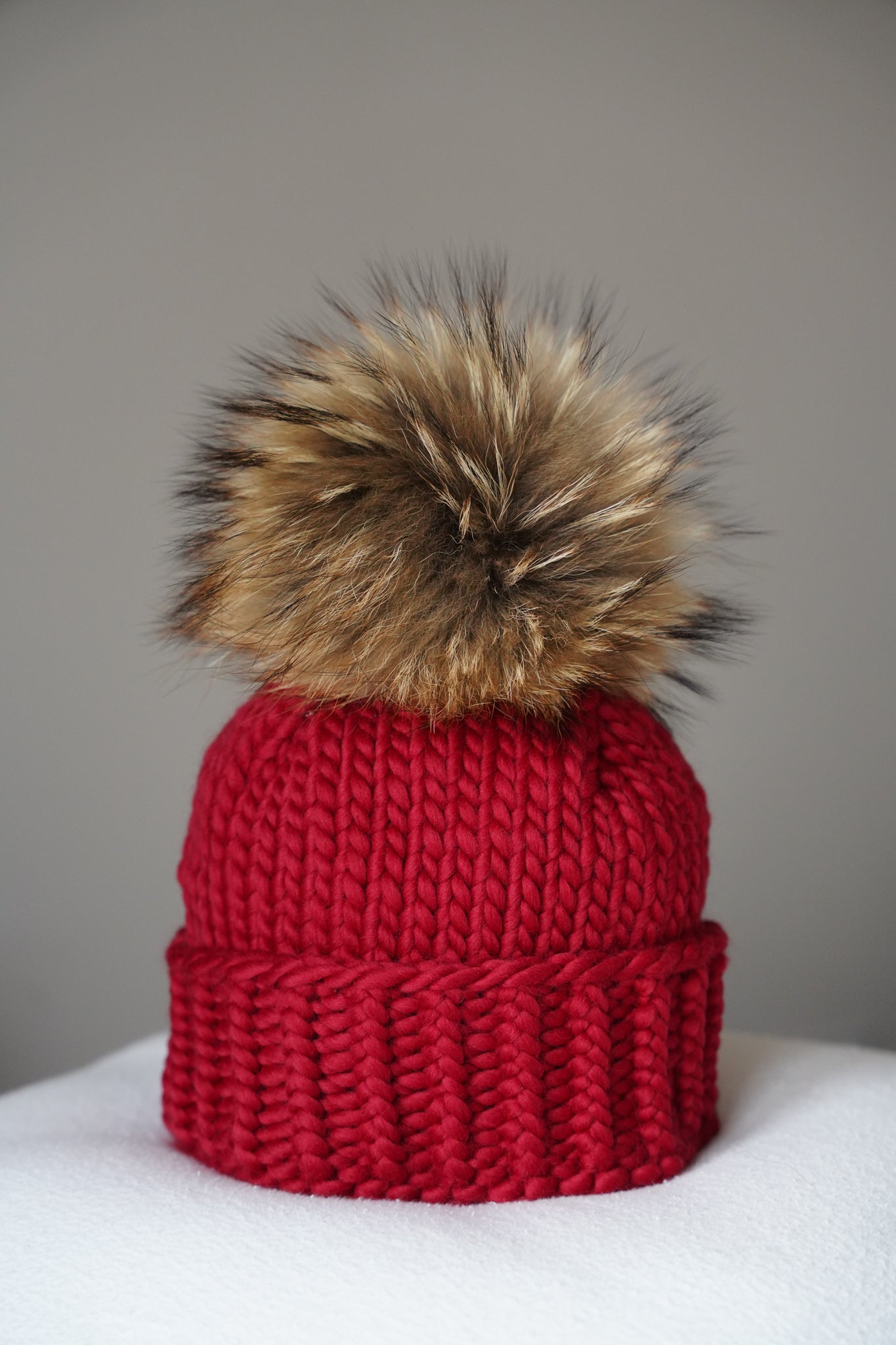 The Bobble Hat - Scarlet