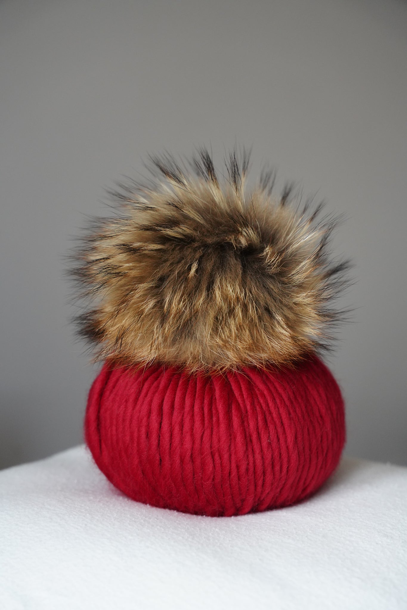 The Bobble Hat - Scarlet